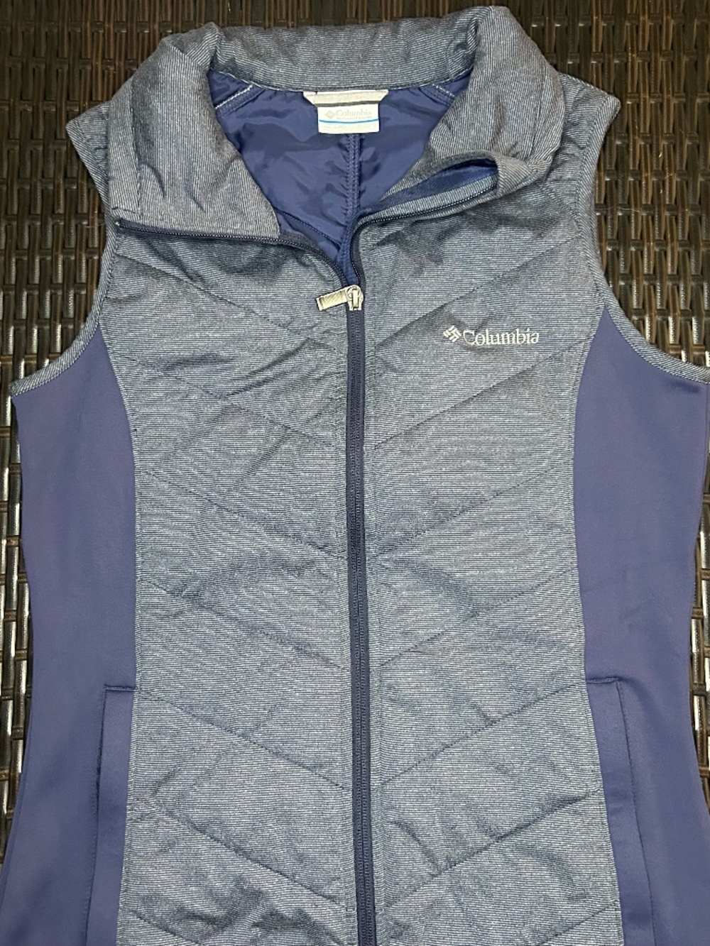 Columbia Women's Dandi Camp Insulated Full Zip Vest Size Small EUC